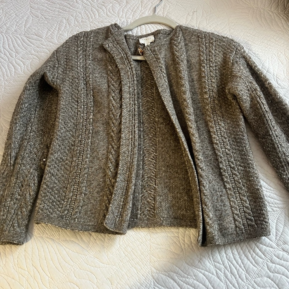 Cyrus Cable Knit Cardigan Sweater in Heather Gray